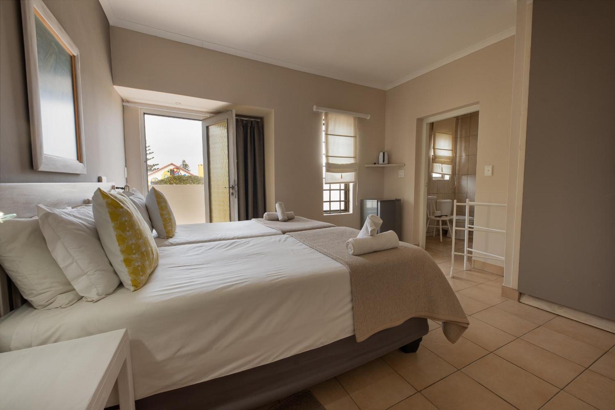 Guesthouse Fischreiher B&B Swakopmund Exterior foto